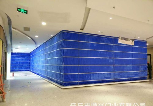 鋼制防火卷簾門廠家向大家介紹鋼質(zhì)防火門面板主要的特征